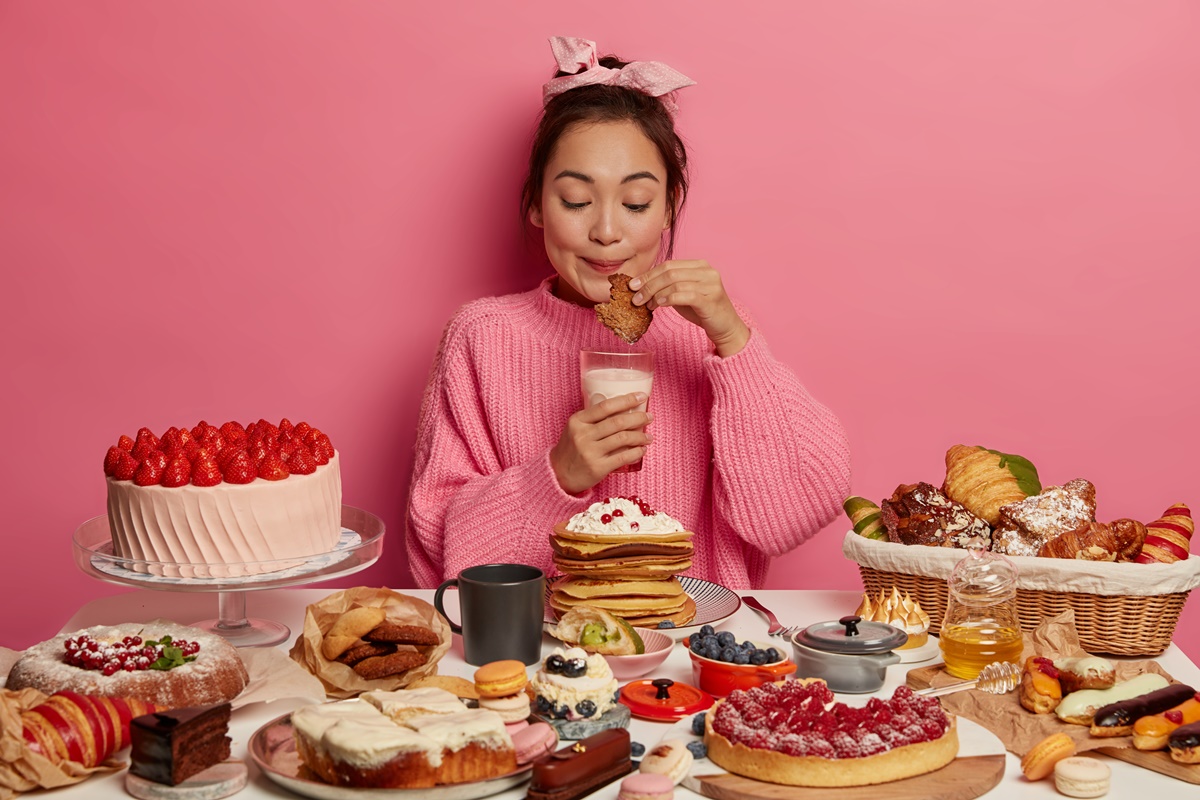 young-beautiful-woman-enjoying-wholesome-dinner